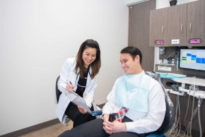 What Are The Advantages Of Choosing An EmergencyDentist In River Oaks?